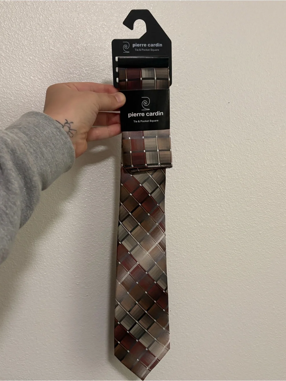 Pierre Cardin Brown and Silver Plaid Tie & Pocket Square Set